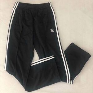 BLACK PANTS